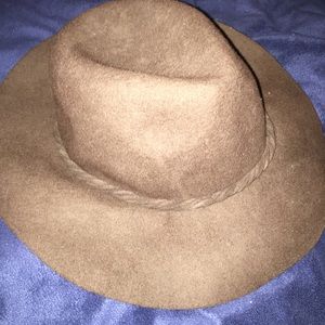 Brown wide brim fedora